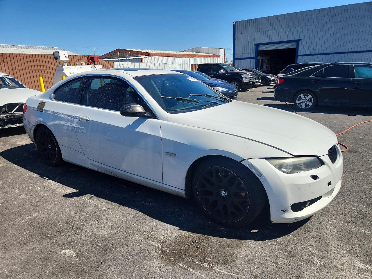 2011 BMW 3 SERIES