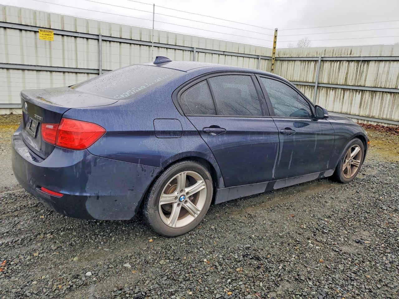 2014 BMW 3 SERIES