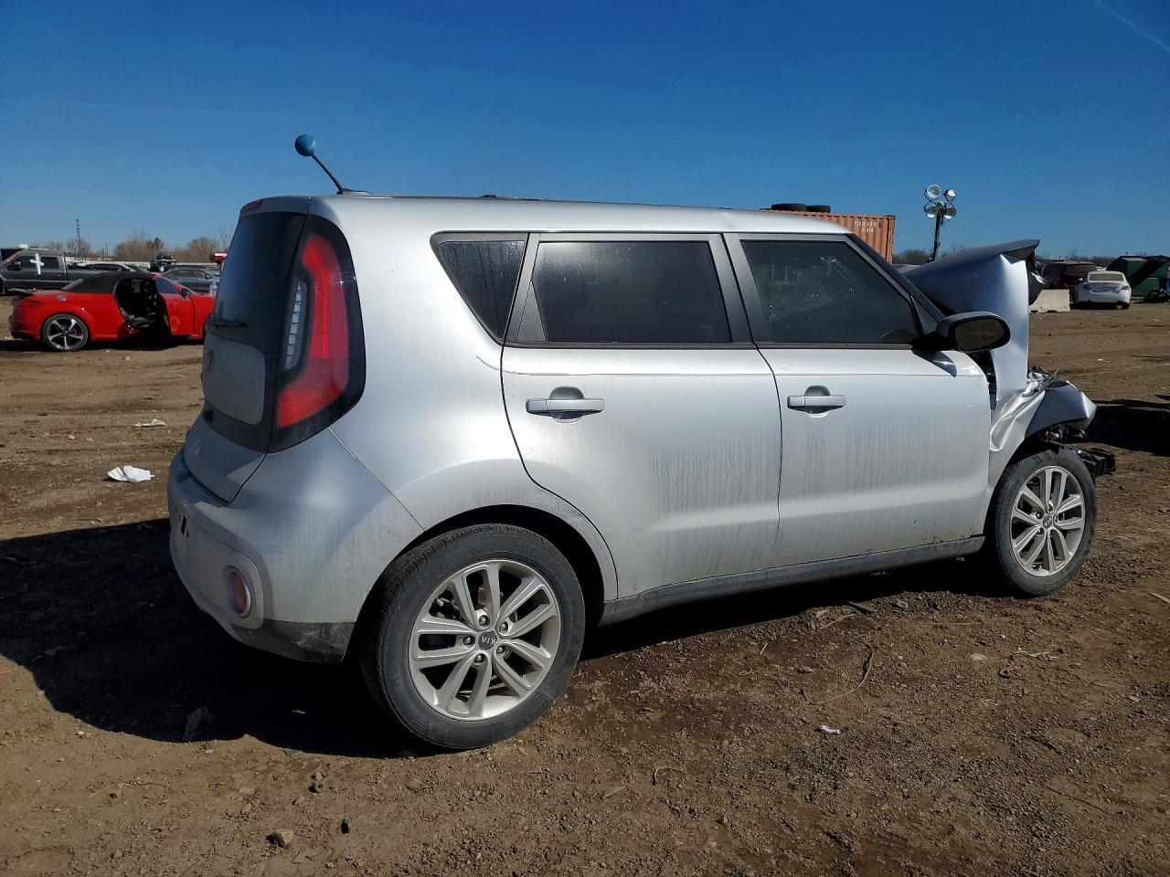 2018 KIA SOUL