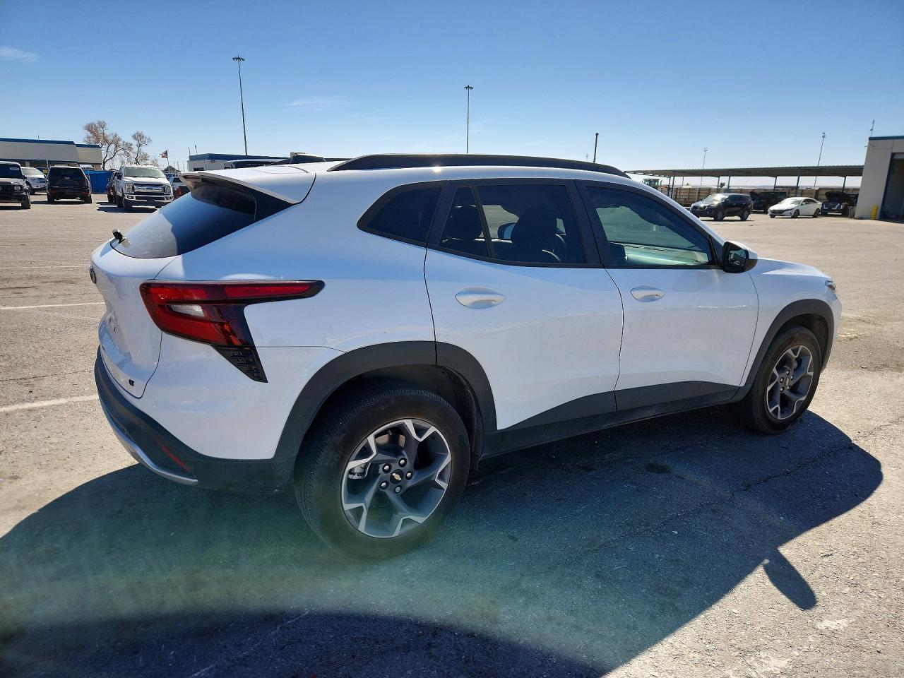 2025 CHEVROLET TRAX
