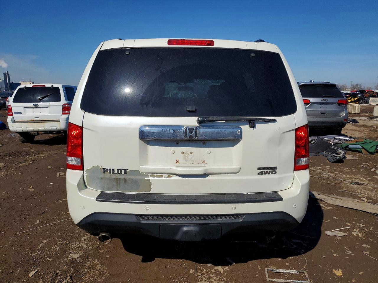 2014 HONDA PILOT