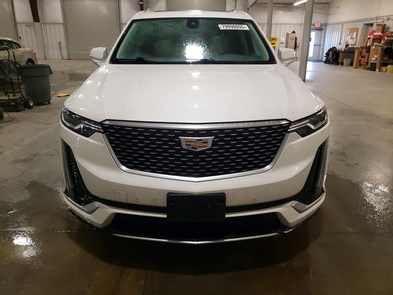 2021 CADILLAC XT6