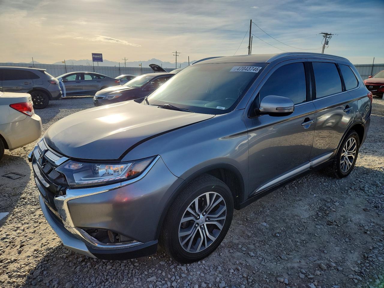 2018 MITSUBISHI outlander
