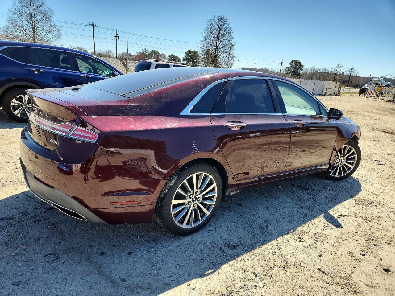 2017 LINCOLN MKZ