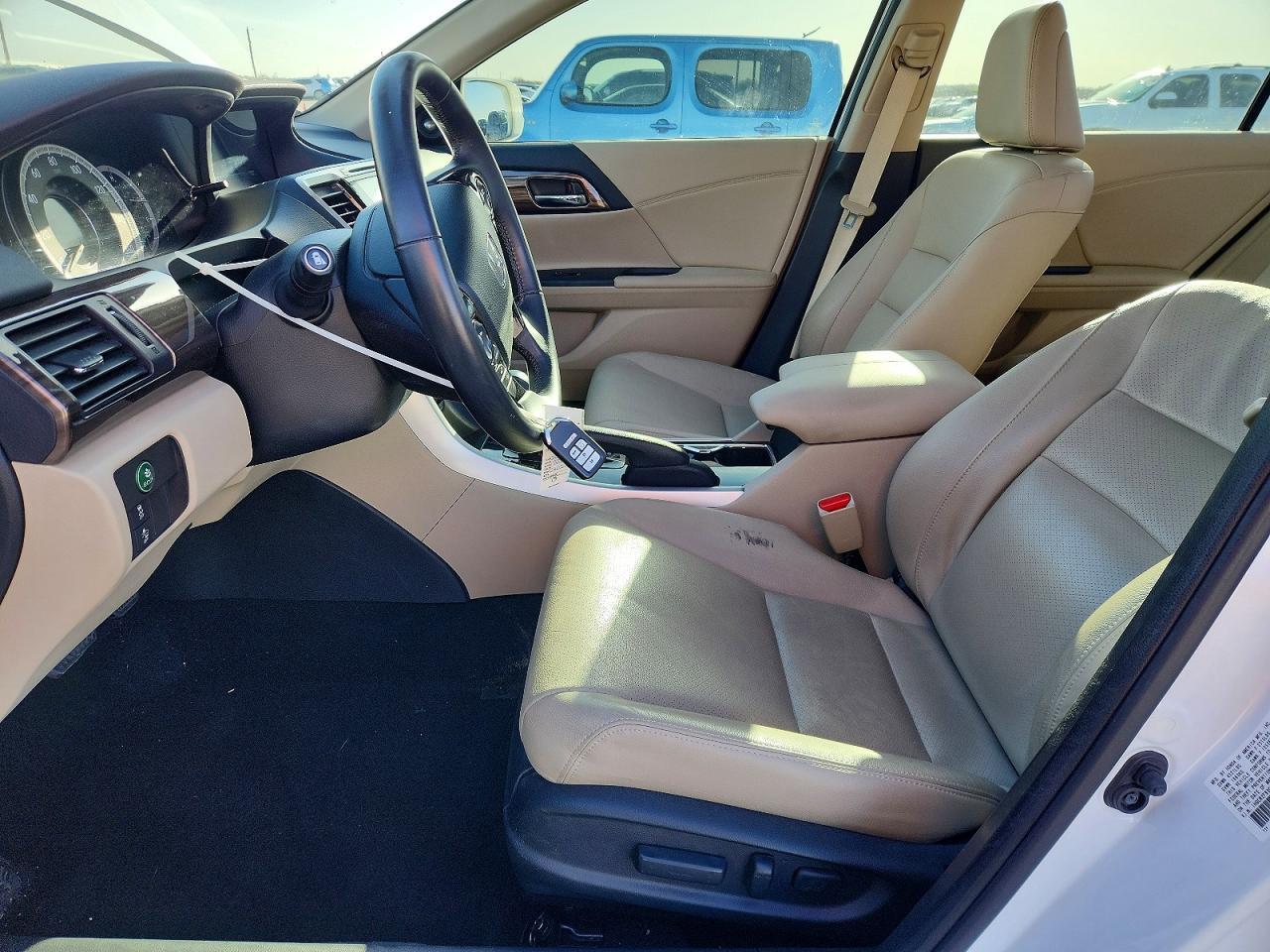 2016 HONDA ACCORD