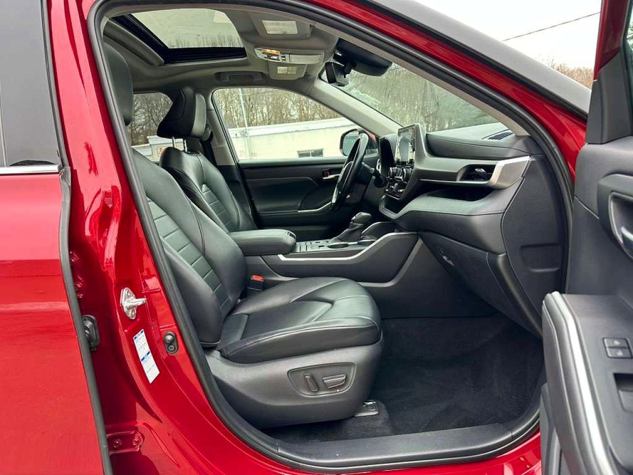 2020 TOYOTA HIGHLANDER