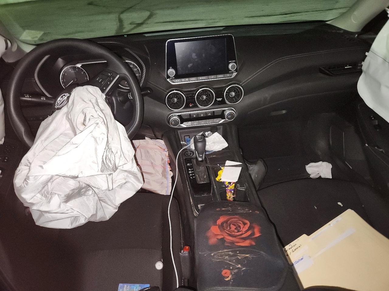 2024 NISSAN SENTRA