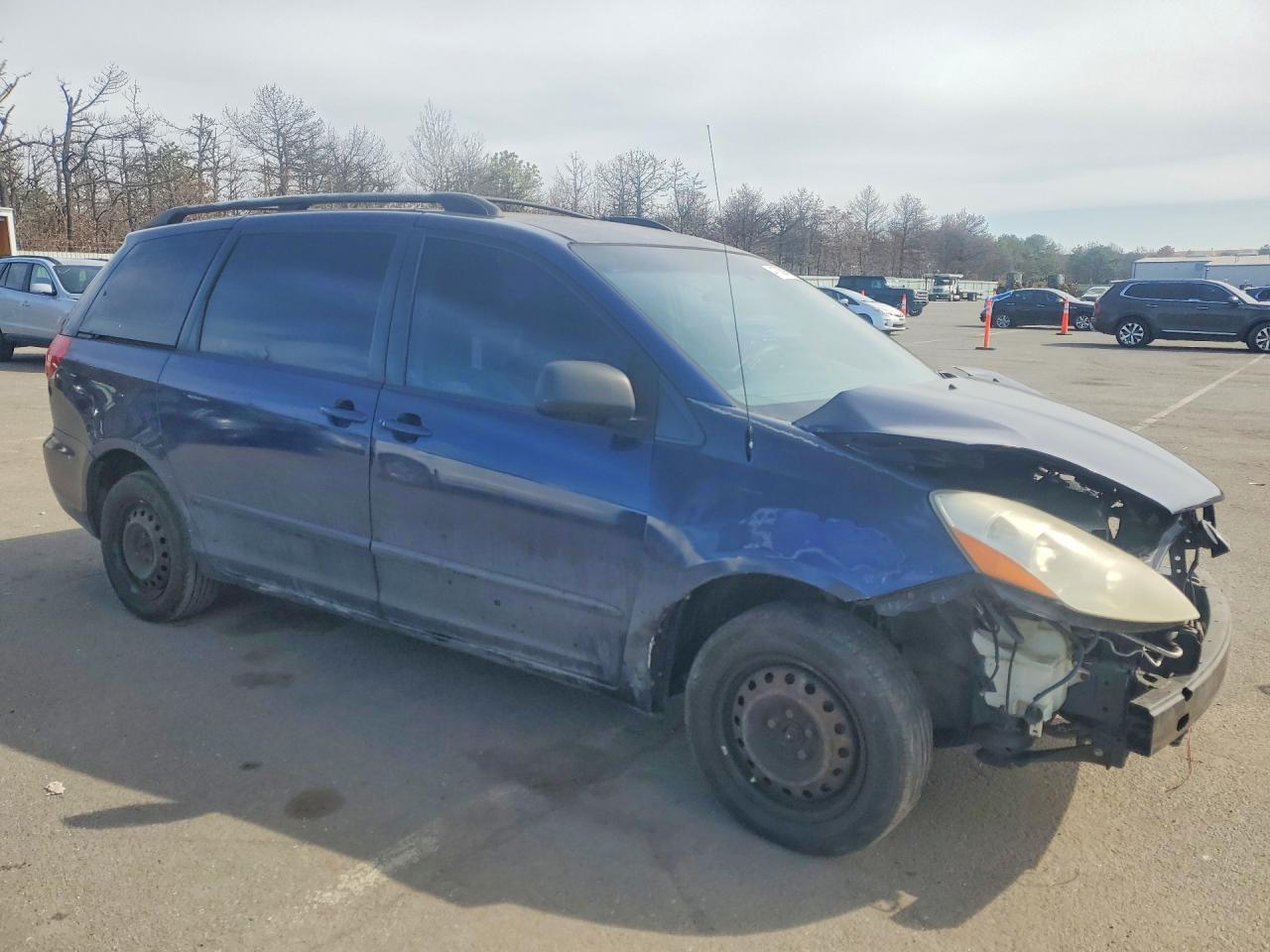 2007 TOYOTA SIENNA