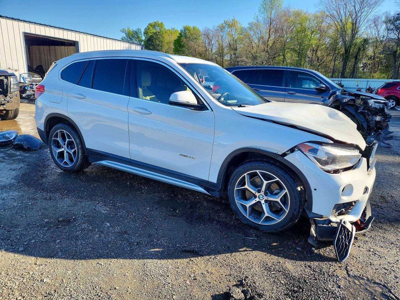 2017 BMW X1