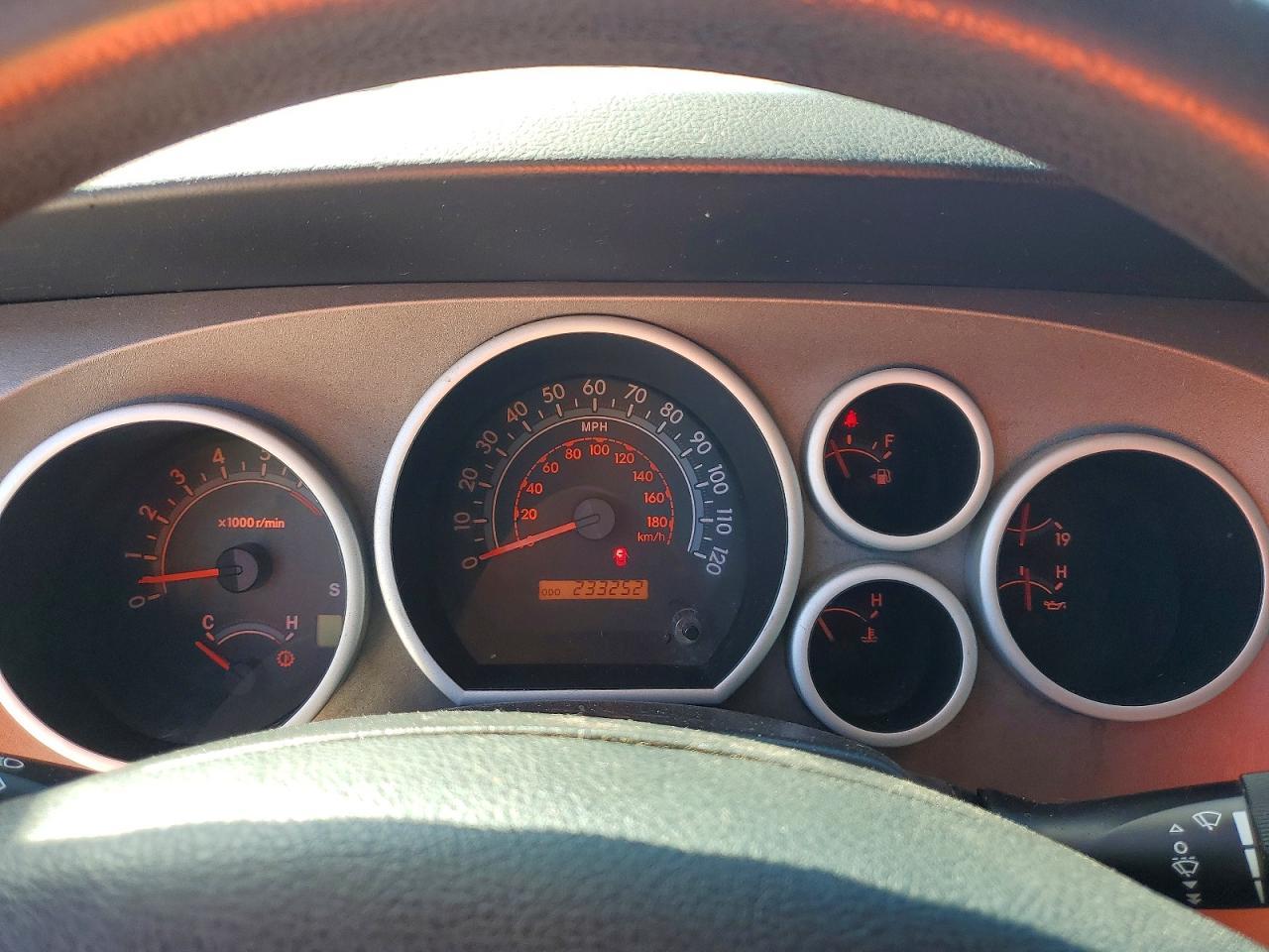 2012 TOYOTA TUNDRA