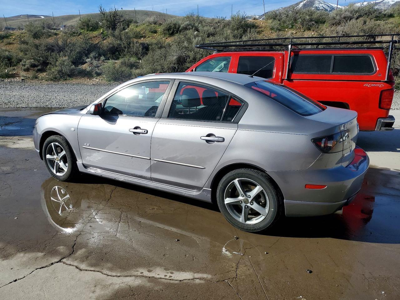 2006 MAZDA 3