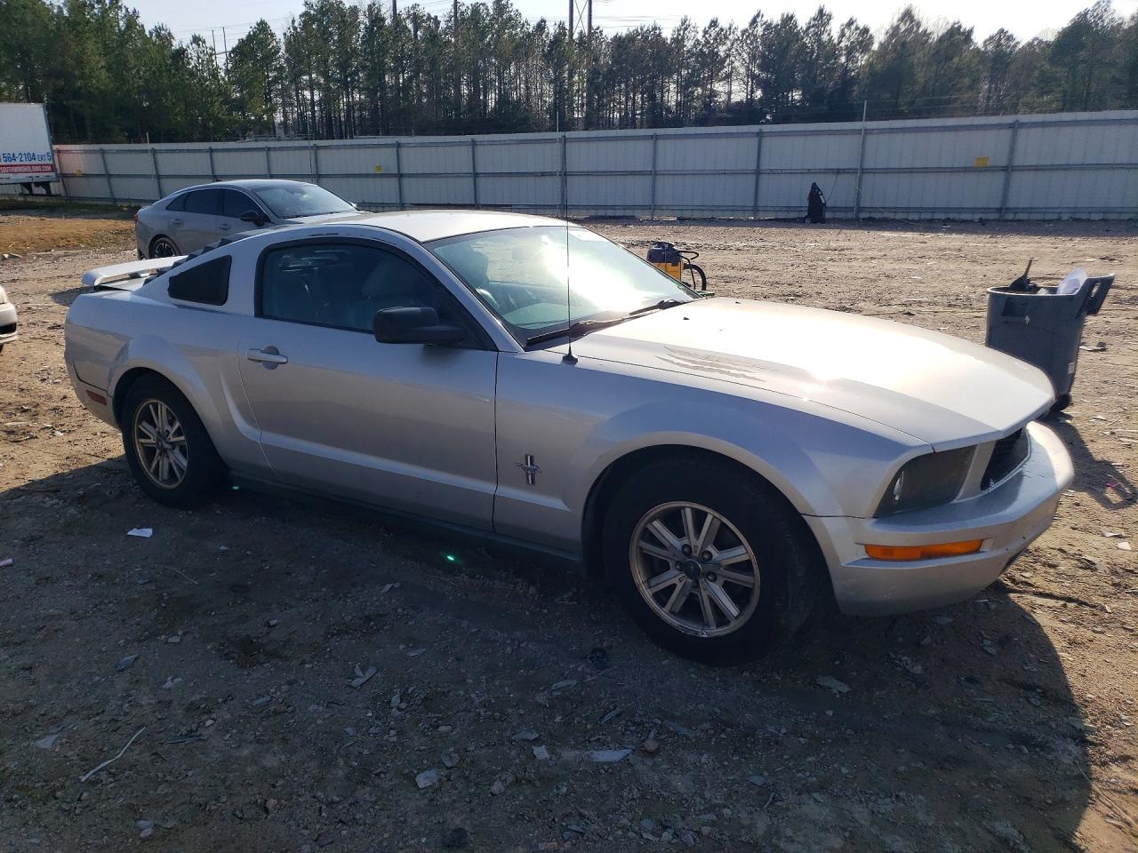 2006 FORD MUSTANG