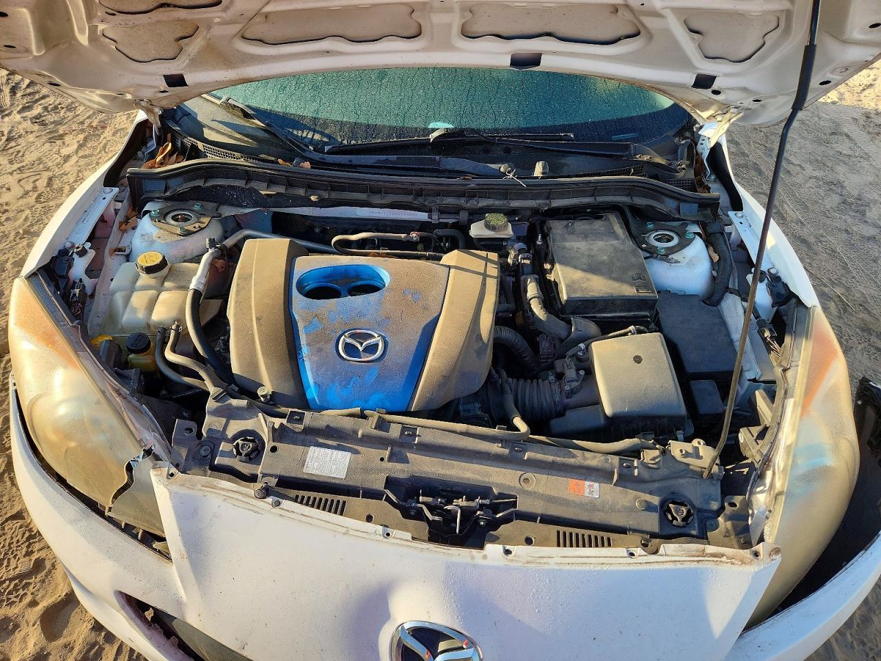 2013 MAZDA 3