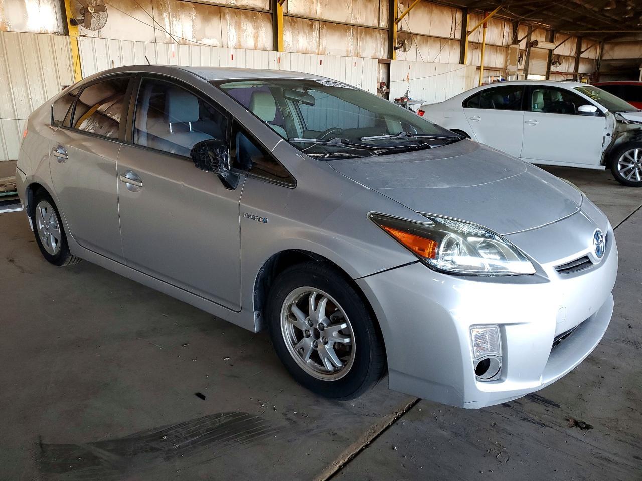 2010 TOYOTA PRIUS