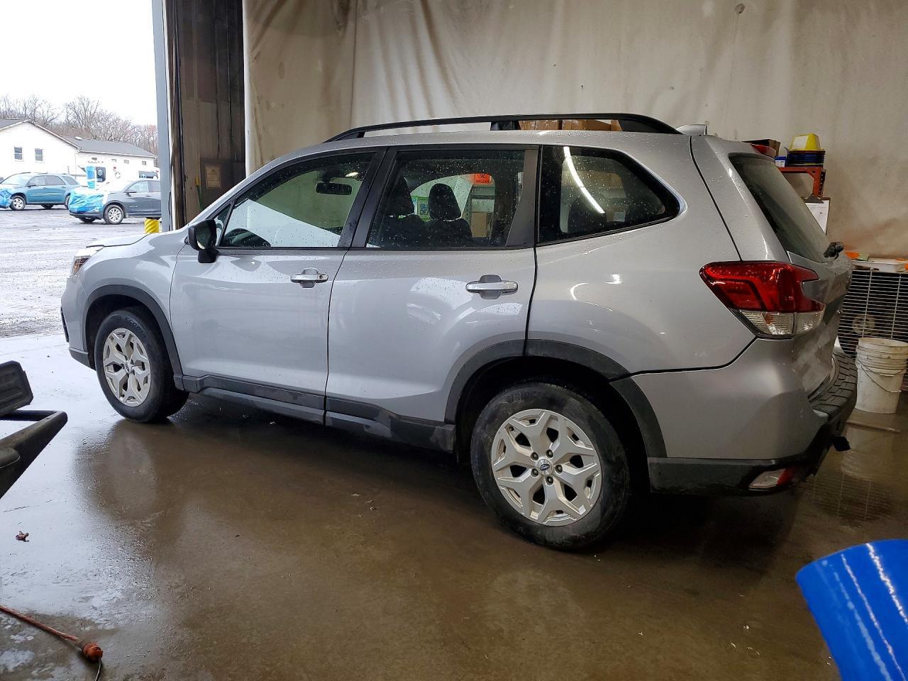 2019 SUBARU FORESTER