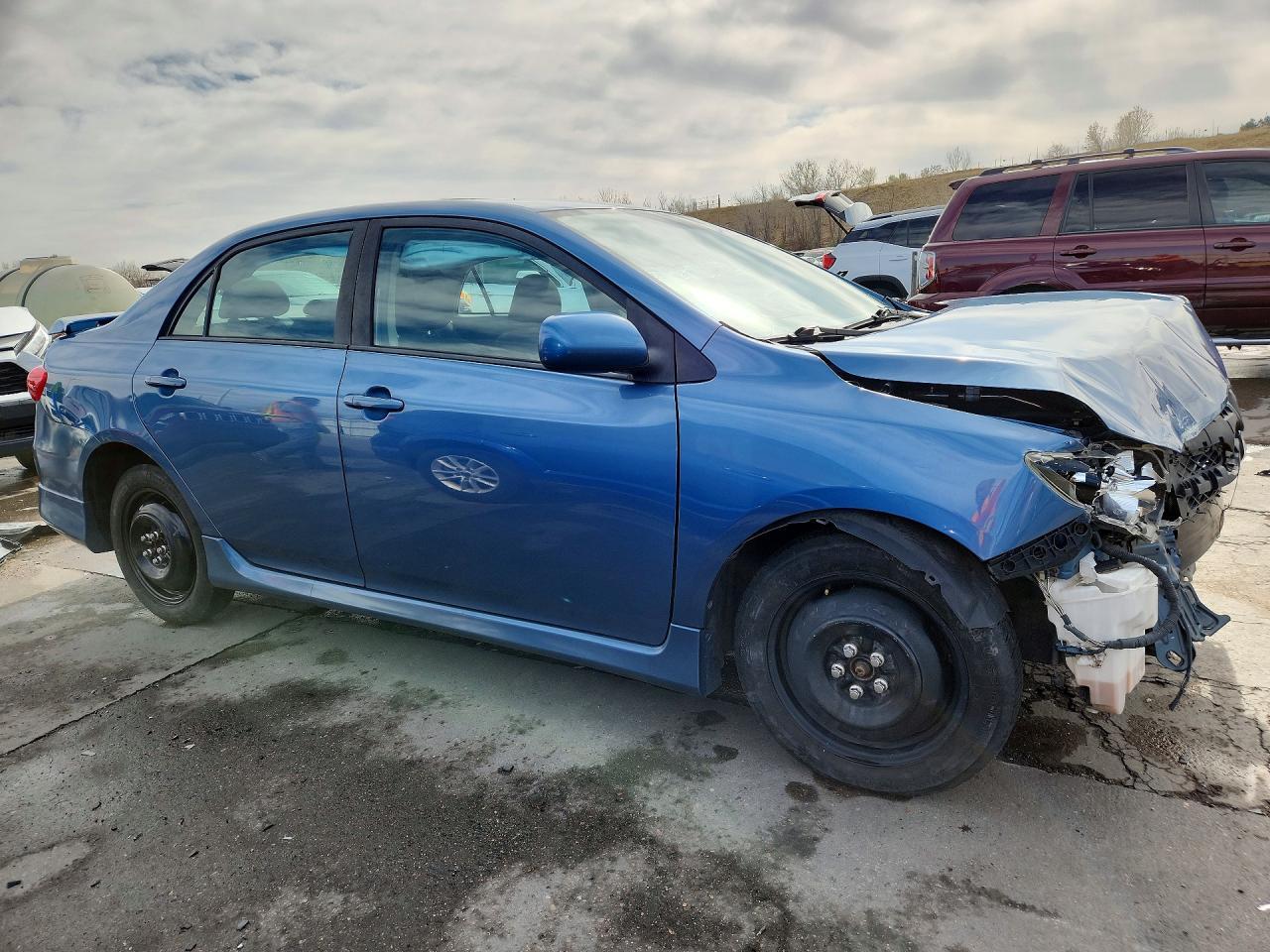 2013 TOYOTA COROLLA