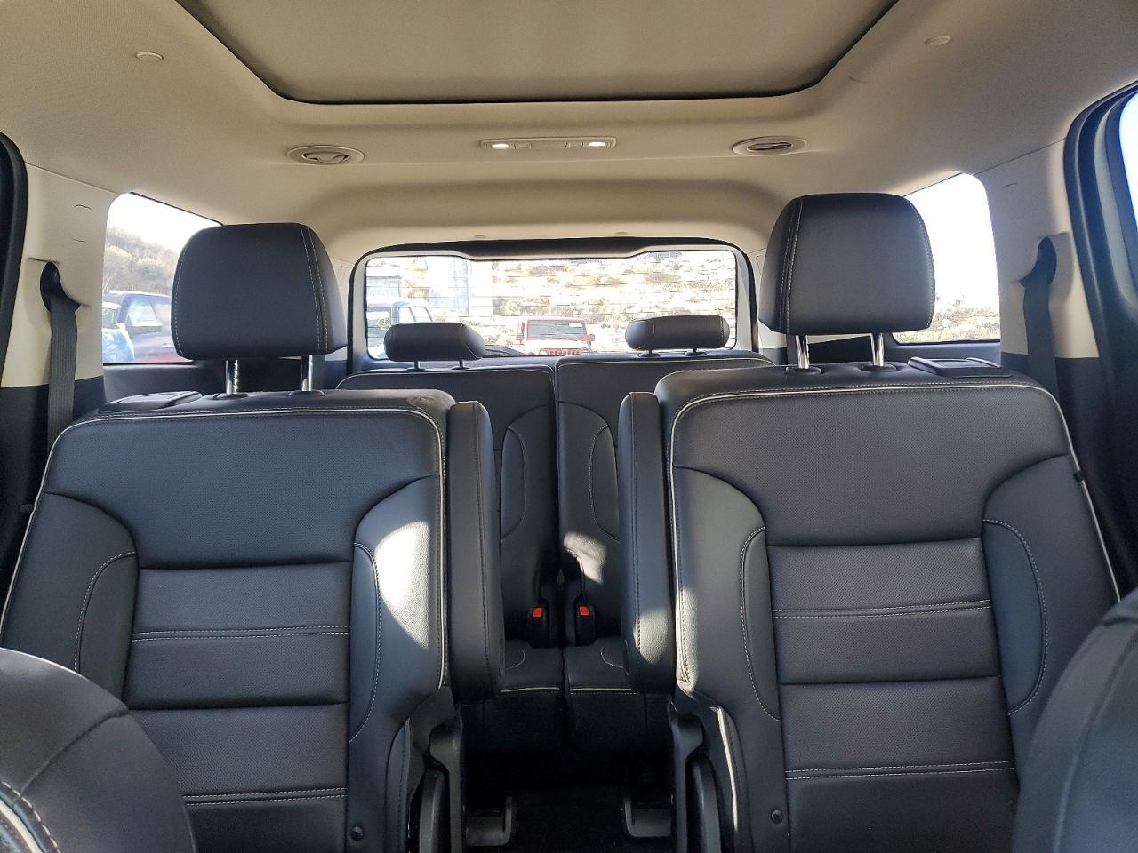2022 GMC ACADIA
