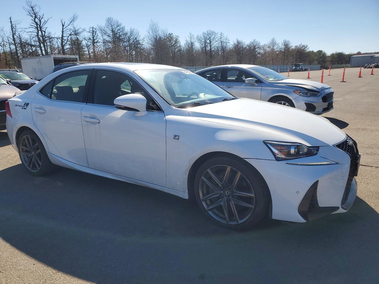 2019 LEXUS IS 300