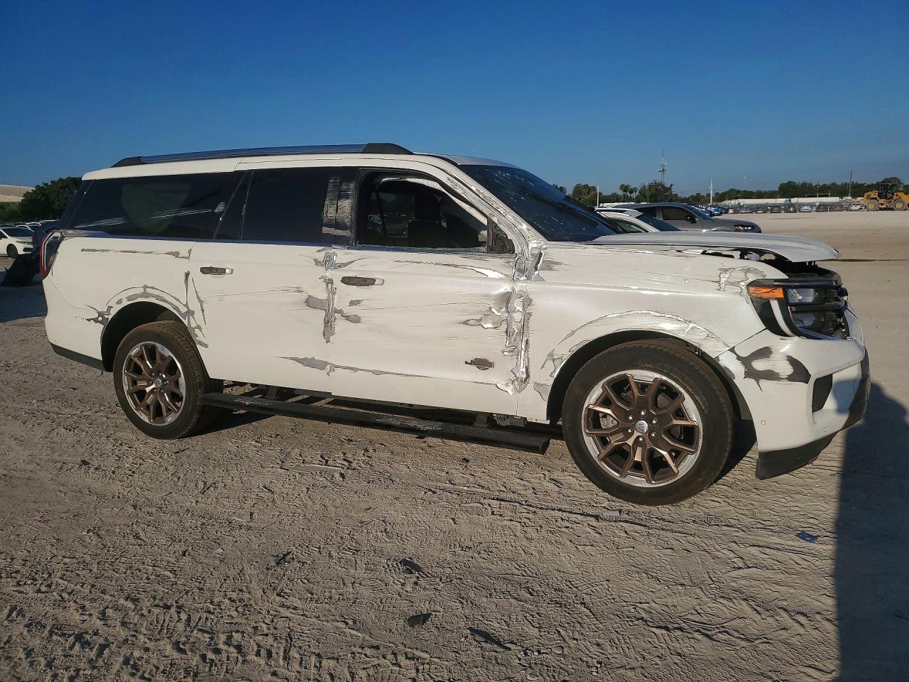2025 FORD Expedition