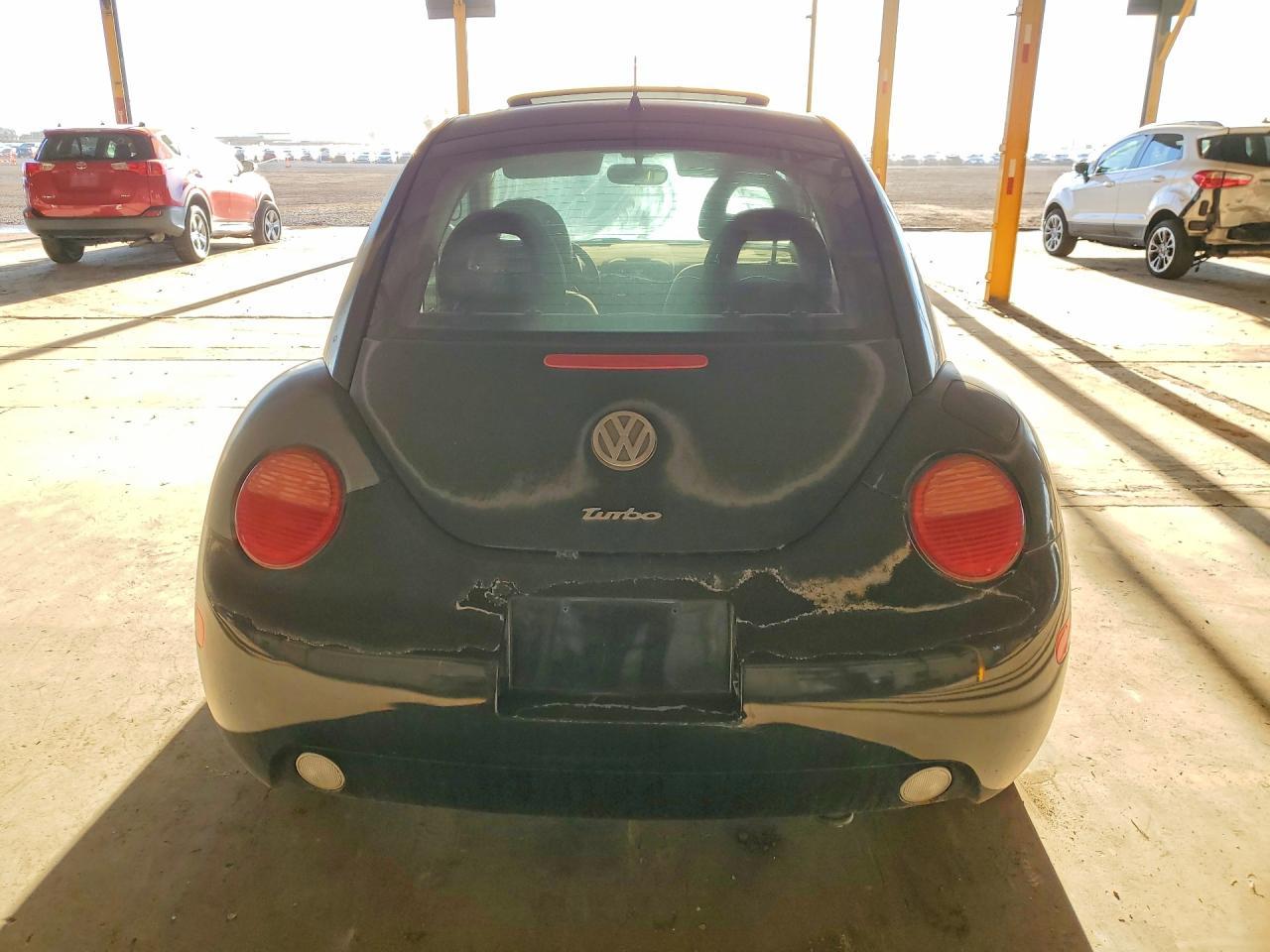 2002 VOLKSWAGEN Beetle