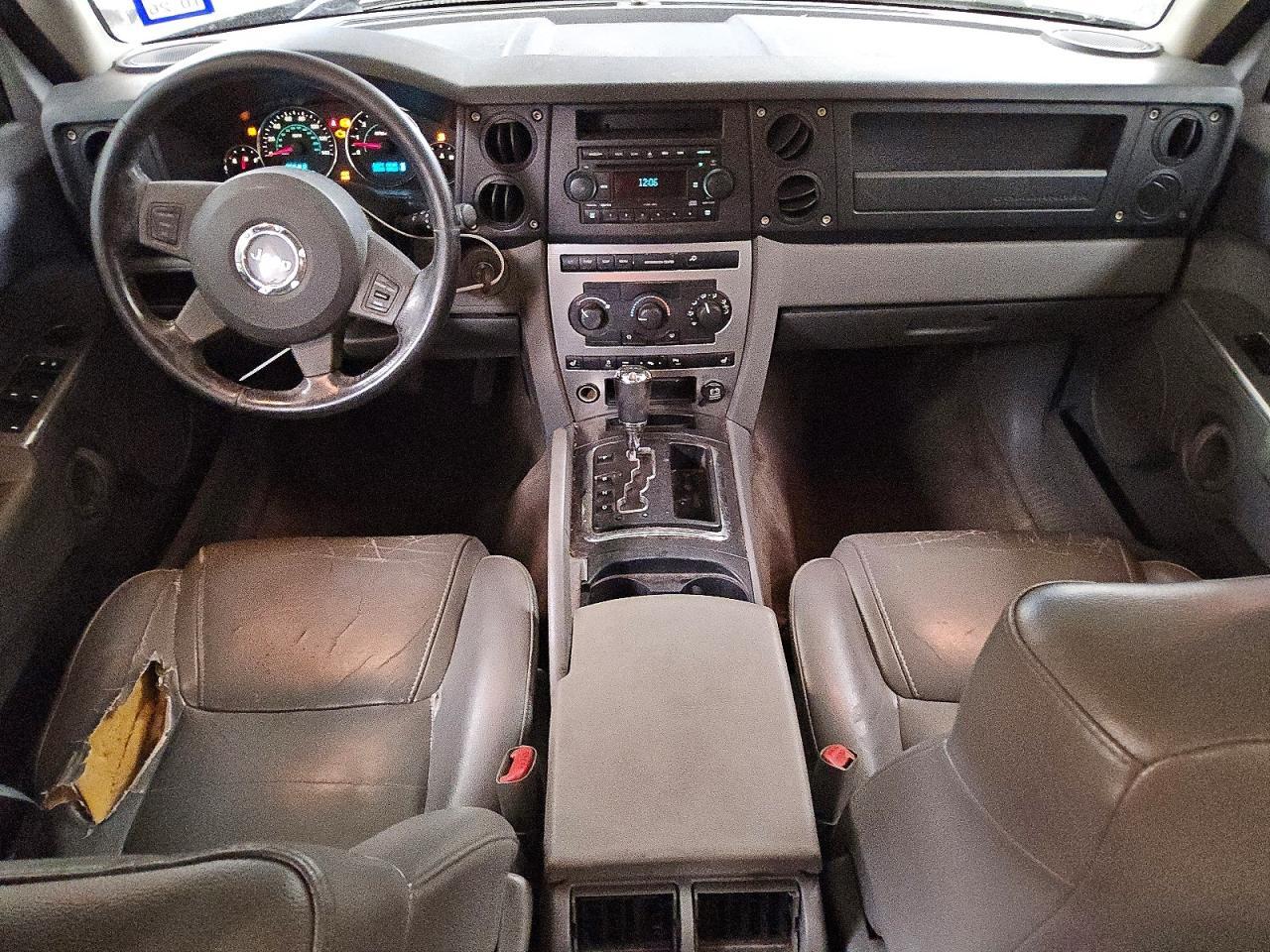 2006 JEEP Commander