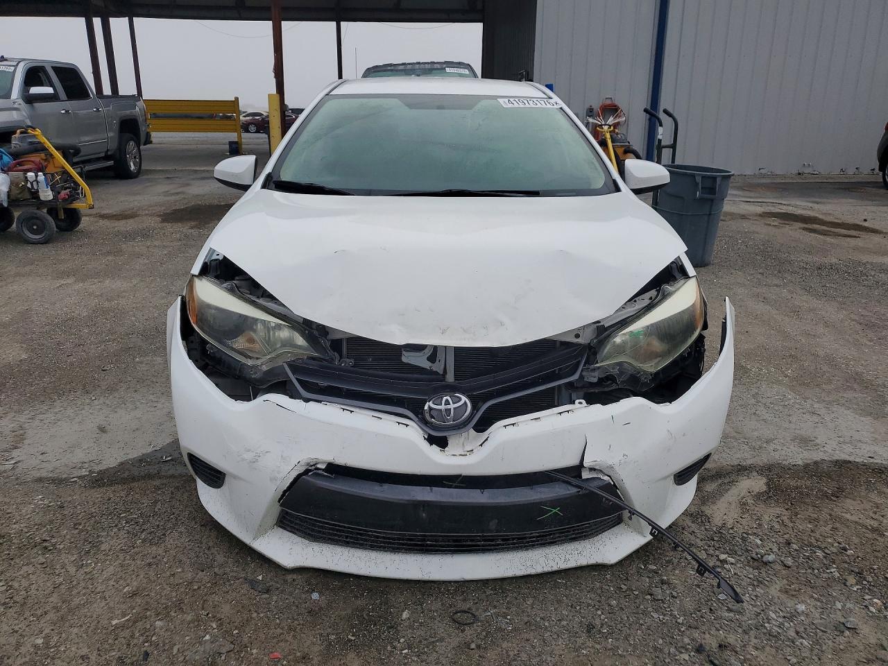 2015 TOYOTA COROLLA