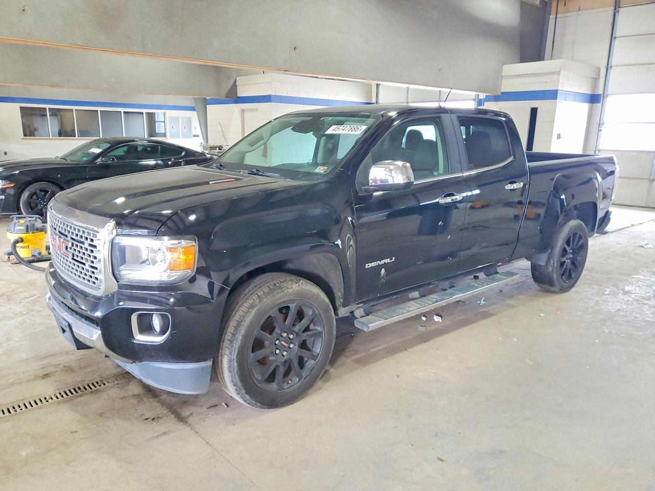2017 GMC CANYON