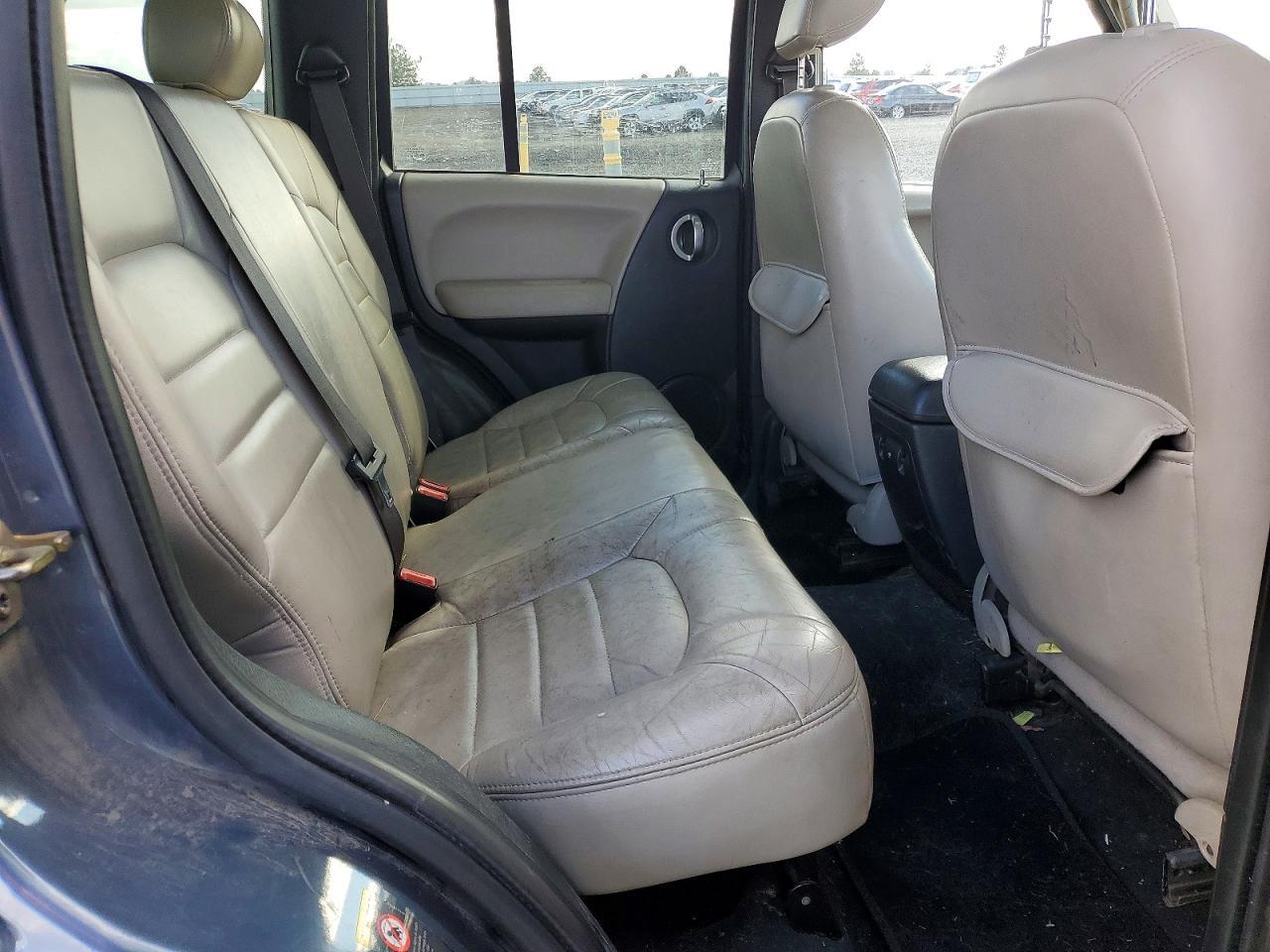 2002 JEEP Liberty