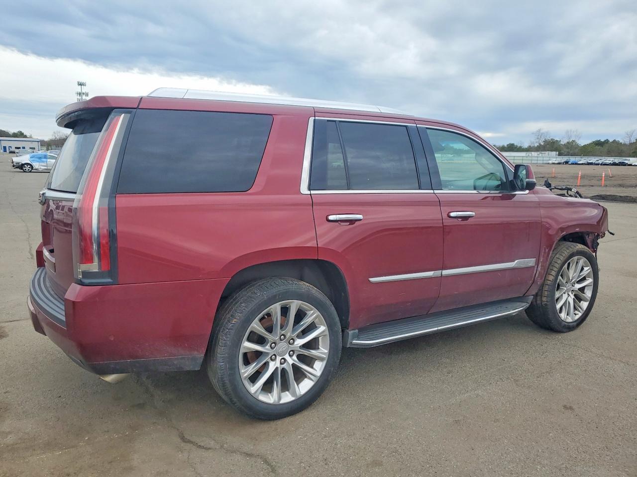 2018 CADILLAC ESCALADE