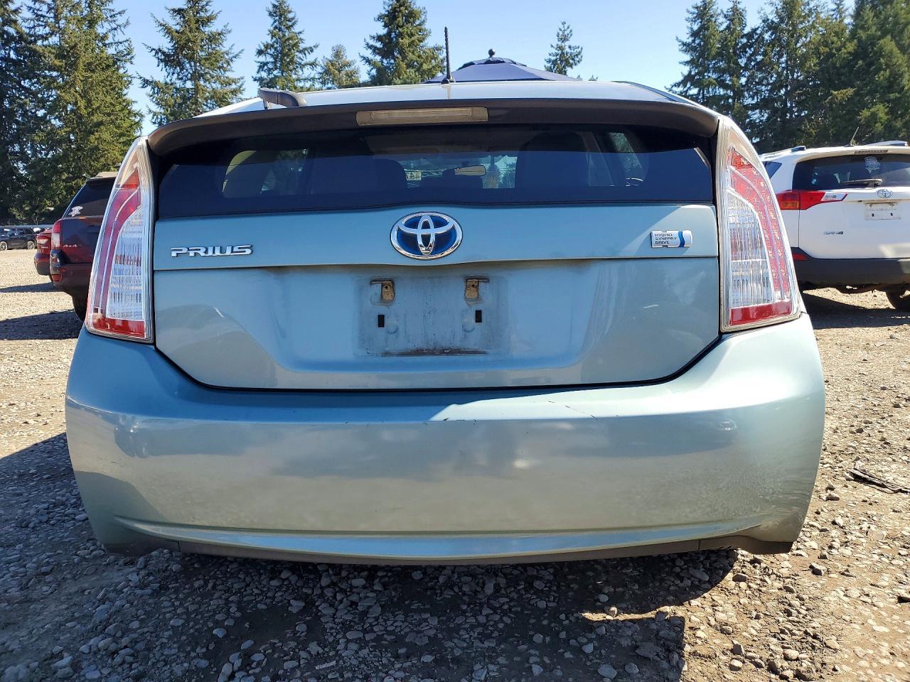 2014 TOYOTA PRIUS