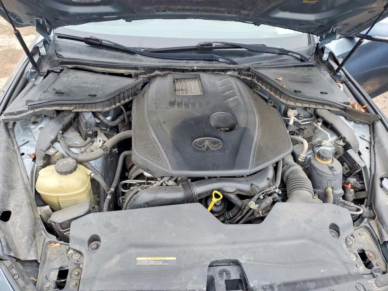 2016 INFINITI Q50