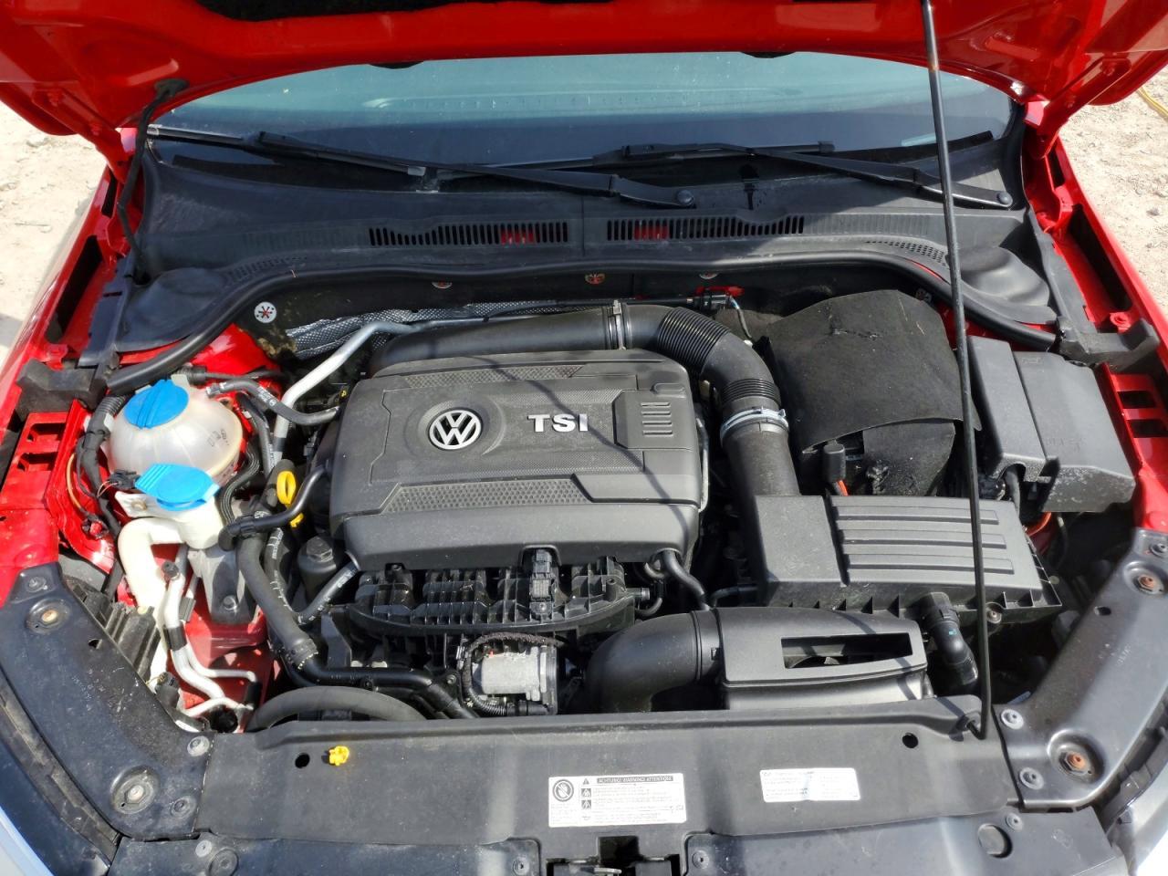 2015 VOLKSWAGEN JETTA