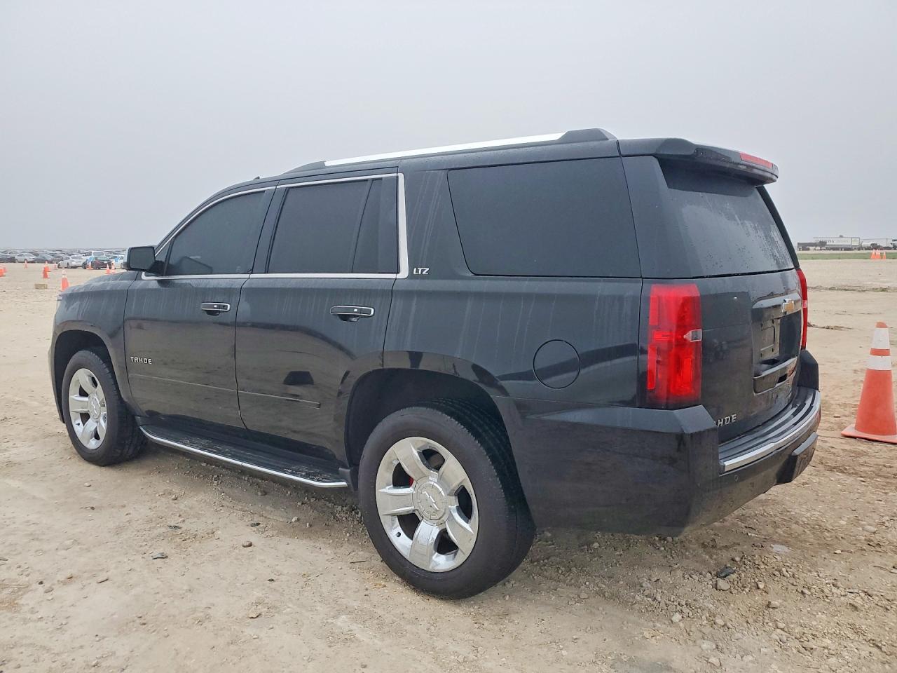 2016 CHEVROLET Tahoe