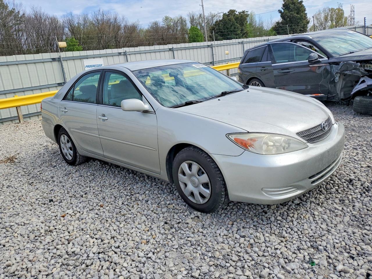 2004 TOYOTA CAMRY