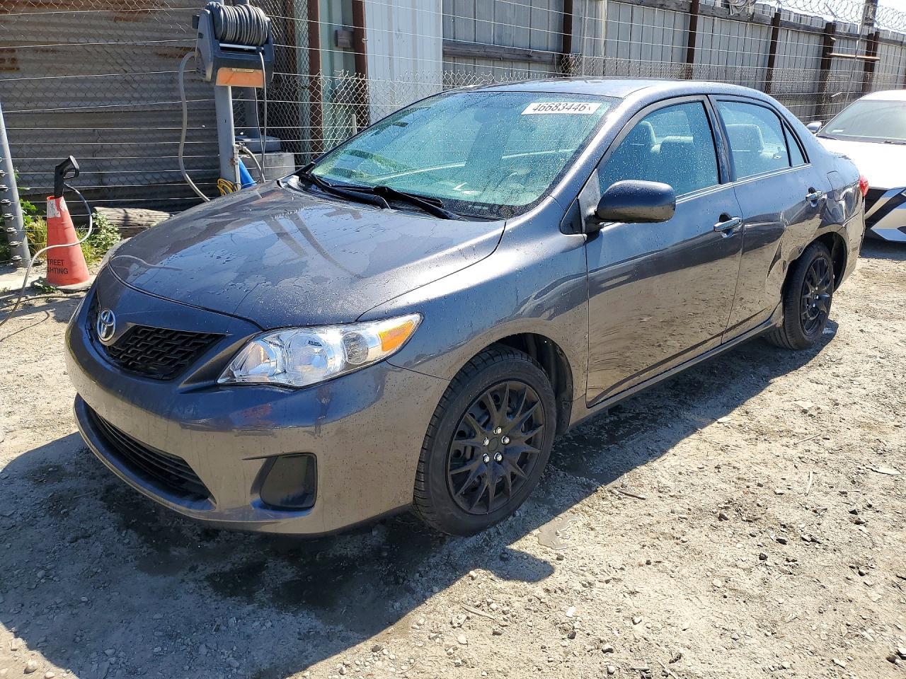 2013 TOYOTA COROLLA