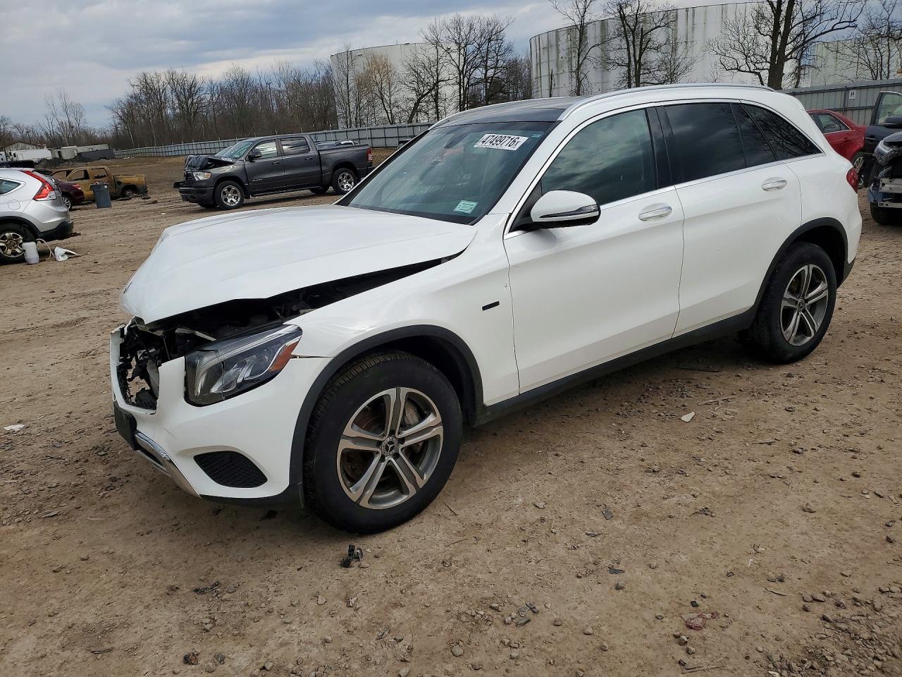 2019 MERCEDES-BENZ GLC-Class