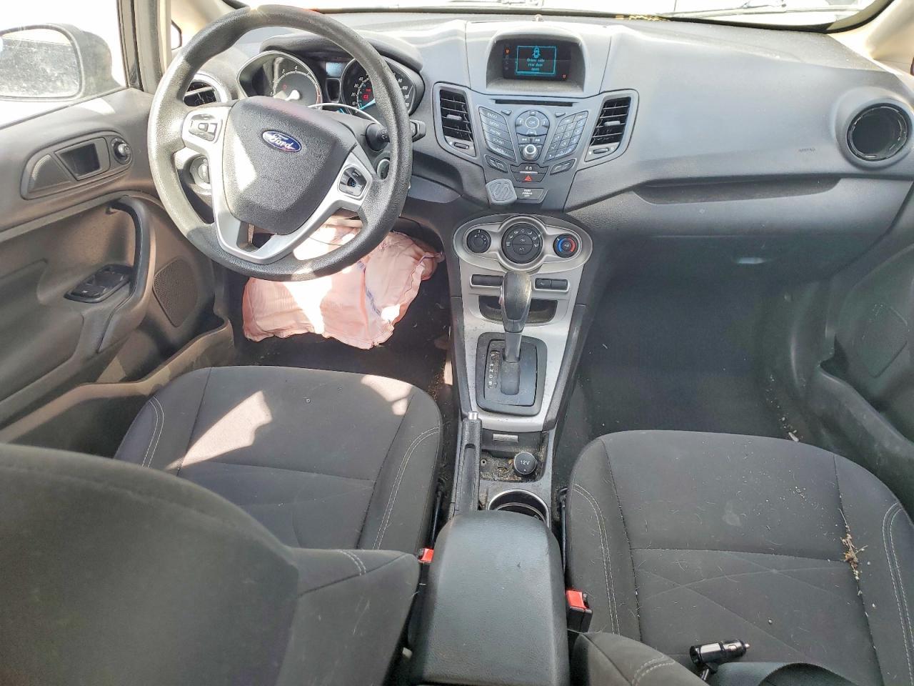 2017 FORD Fiesta
