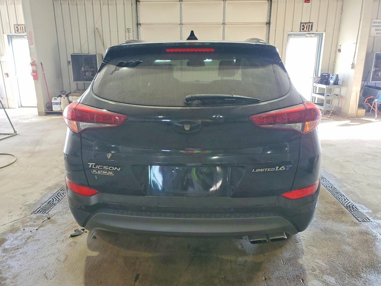 2016 HYUNDAI TUCSON