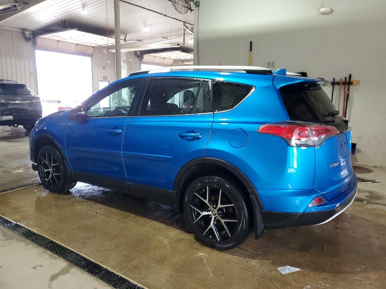 2016 TOYOTA RAV4