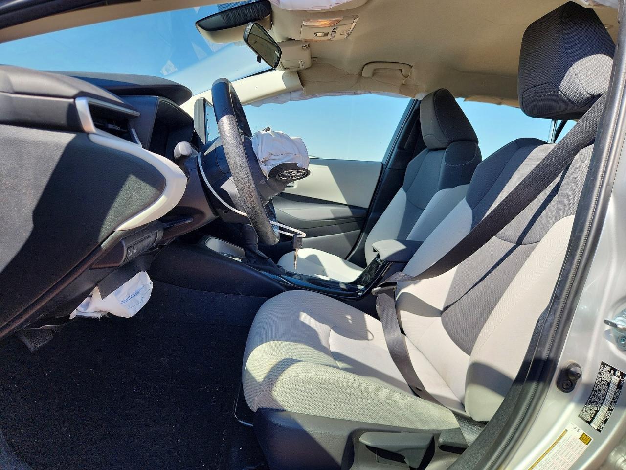 2021 TOYOTA COROLLA