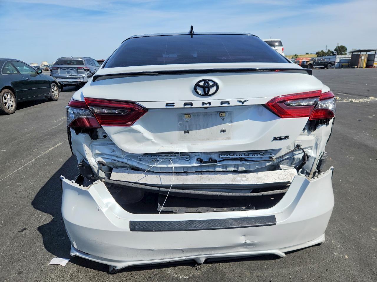 2023 TOYOTA CAMRY