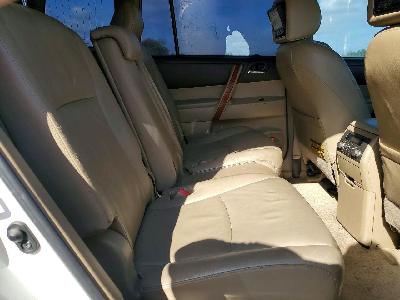 2008 TOYOTA HIGHLANDER