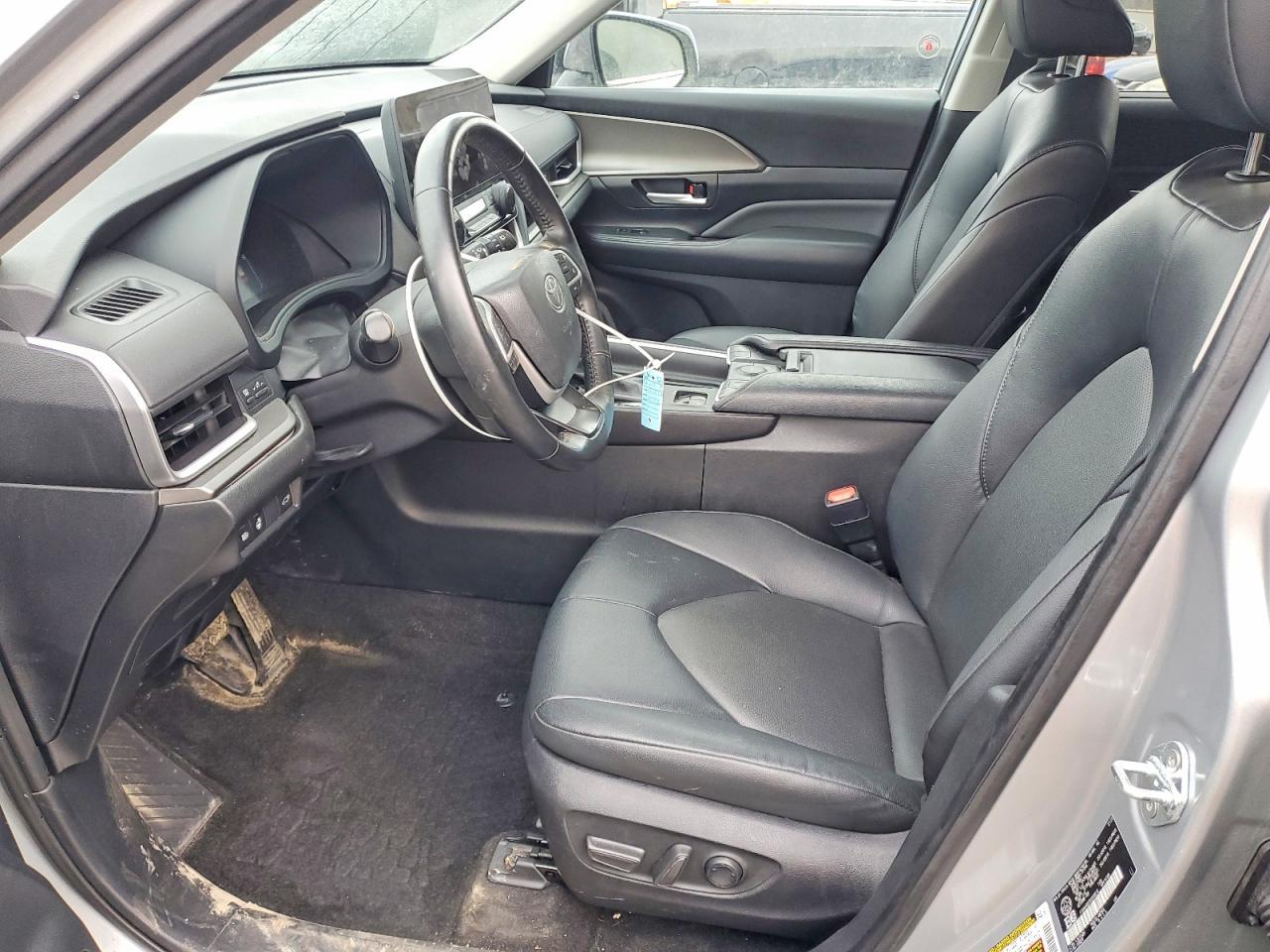 2024 TOYOTA HIGHLANDER
