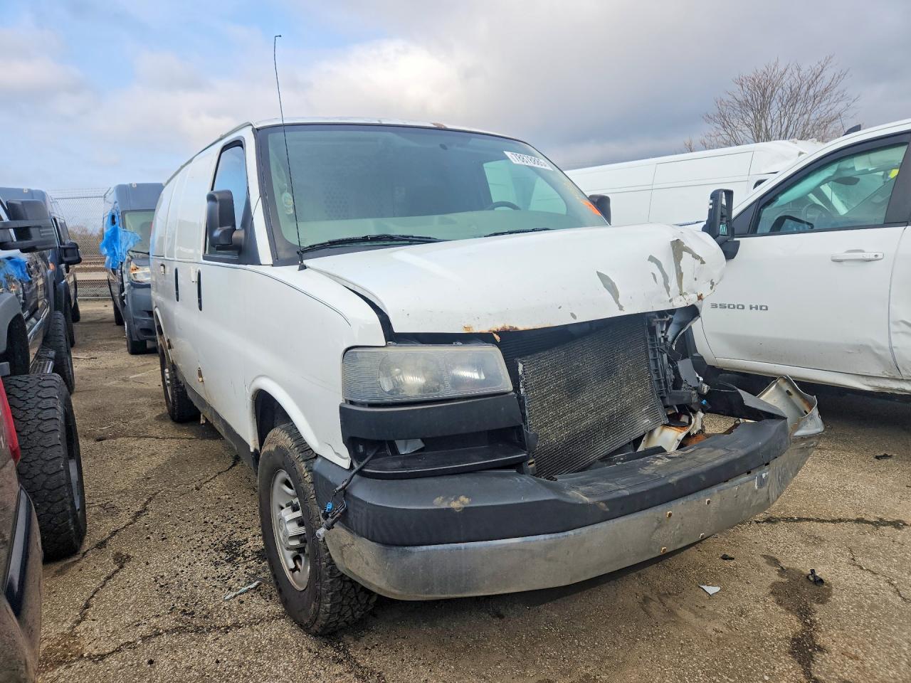 2008 GMC Savana
