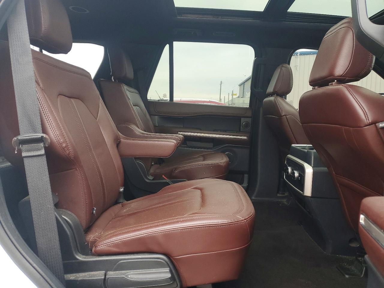 2022 FORD Expedition