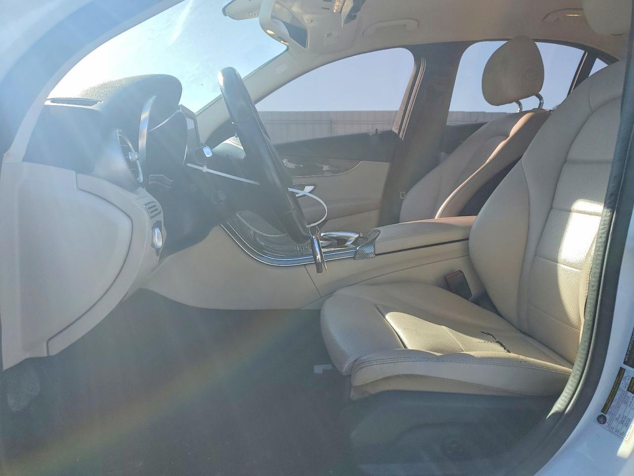 2016 MERCEDES-BENZ C-CLASS