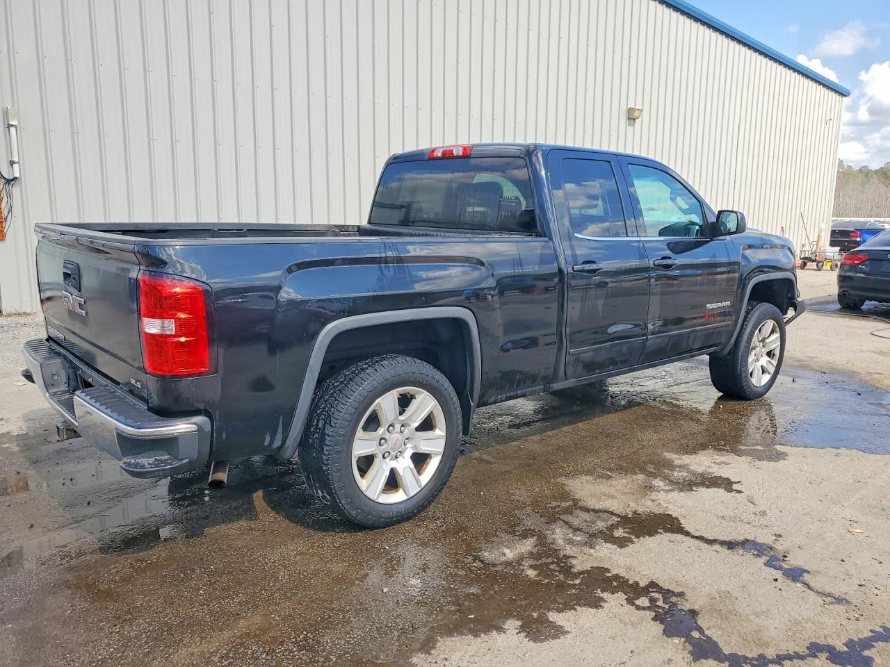 2015 GMC Sierra
