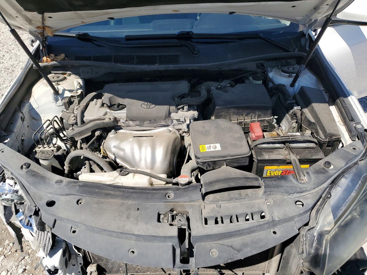 2016 TOYOTA CAMRY