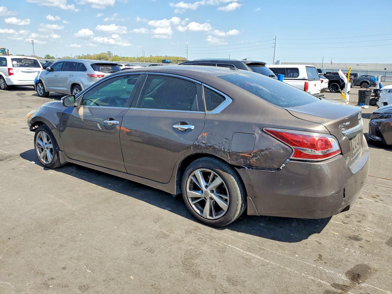 2015 NISSAN ALTIMA