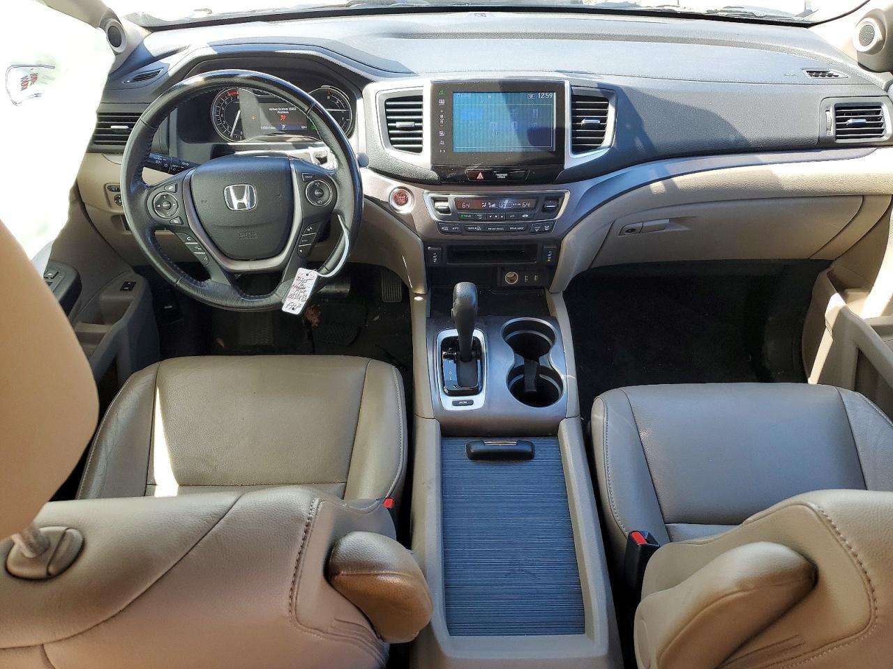 2016 HONDA PILOT